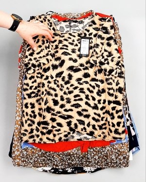 Фотография  804 - Блузки Bestseller 44#5 кг, ЛОТ №8026 оптом в Кызыле и республике Тыва