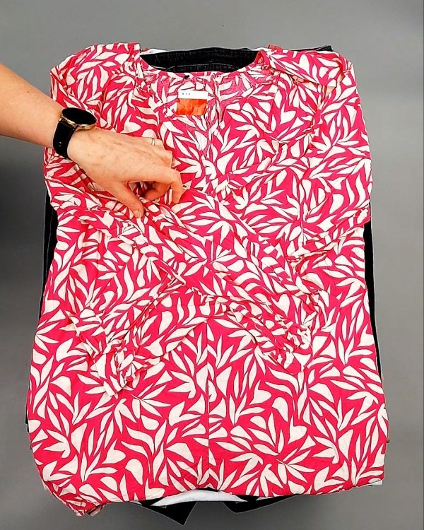 Фотография  810 - C&A Spring, Summer mix 025#20 кг, ЛОТ №7861 оптом в Кызыле и республике Тыва