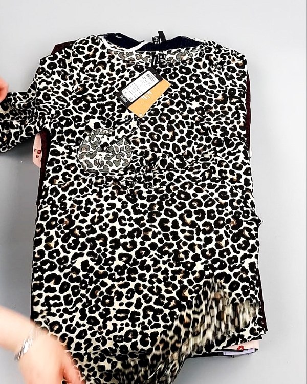 Фотография  883 - Платья Bestseller+DK Summer 035#5 кг, ЛОТ №8057 оптом в Кызыле и республике Тыва