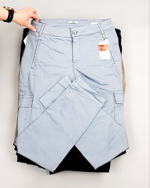 Фотография  340 - Брюки женские лето C&A 025#10 кг, ЛОТ №7895 оптом в Кызыле и республике Тыва