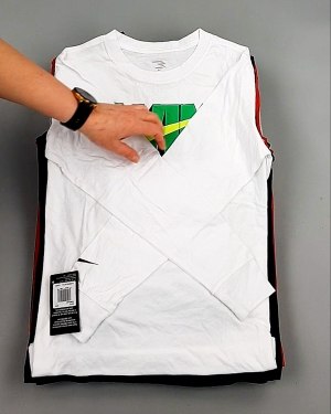 Фотография  192 - Тонковки детские NIKE CAN 084#5 кг, ЛОТ №7970 оптом в Кызыле и республике Тыва