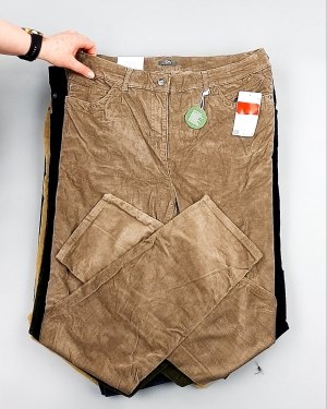 Фотография  834 - Брюки вельветовые м/ж C&A 025#10 кг, ЛОТ №7902 оптом в Кызыле и республике Тыва