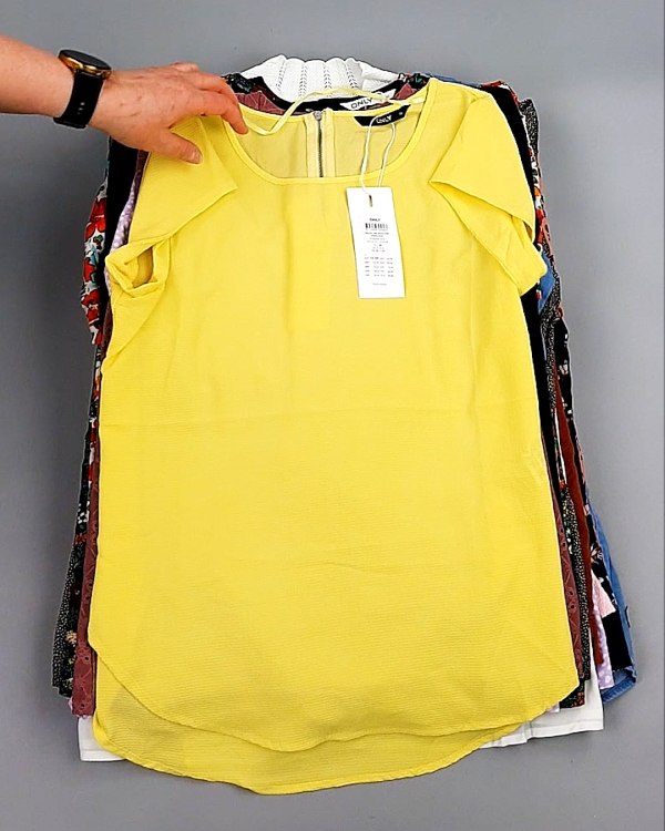 Фотография  825 - Блузки Bestseller 44#5 кг, ЛОТ №8026 оптом в Кызыле и республике Тыва