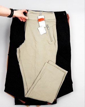 Фотография  793 - Брюки женские лето C&A 025#10 кг, ЛОТ №7893 оптом в Кызыле и республике Тыва