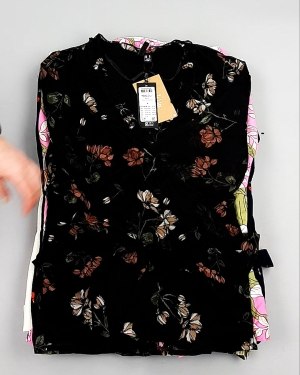 Фотография  781 - Блузки Bestseller 44#5 кг оптом в Кызыле и республике Тыва