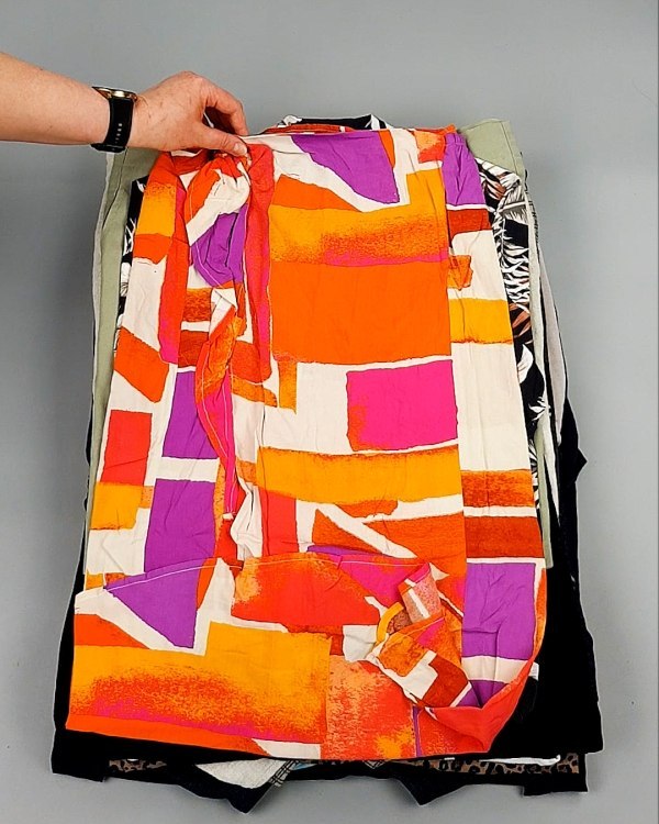 Фотография  935 - C&A Summer mix 022024#15 кг, ЛОТ №7919 оптом в Кызыле и республике Тыва