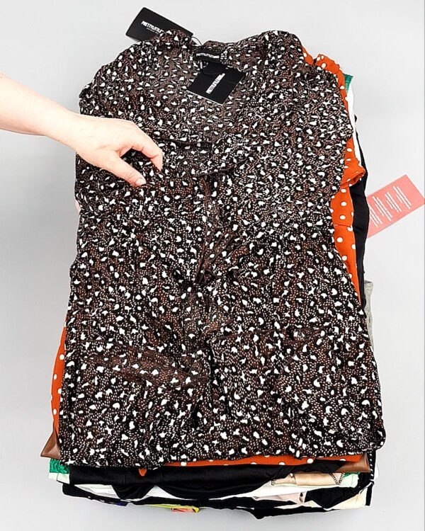 Фотография  733 - Платья Англия СТОК лето#10 кг оптом в Кызыле и республике Тыва