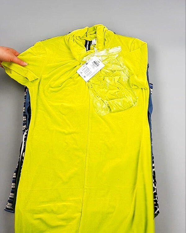 Фотография  666 - Платья Bestseller 44#5 кг, ЛОТ №8319 оптом в Кызыле и республике Тыва