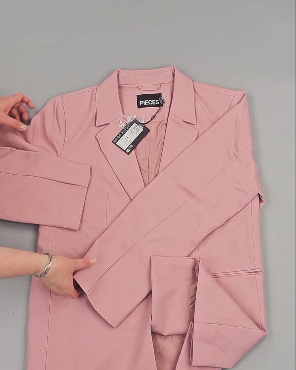 Фотография  867 - PIECES Summer mix 045#15 кг, ЛОТ №8421 оптом в Кызыле и республике Тыва