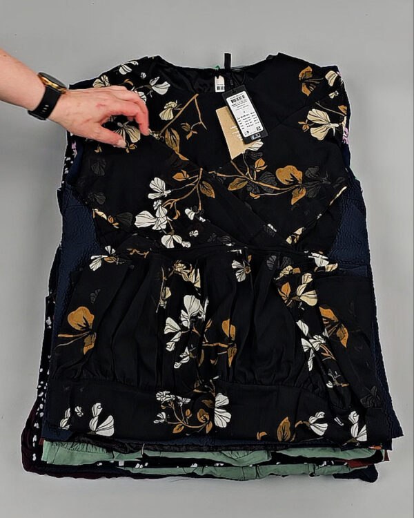 Фотография  749 - Платья VERO MODA Summer 045#4,1 кг, ЛОТ №8558 оптом в Кызыле и республике Тыва