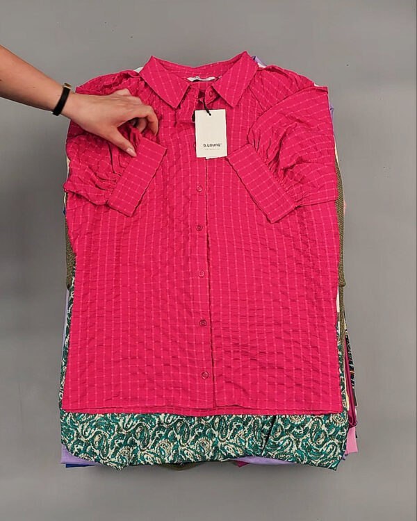 Фотография  262 - B.YOUNG Summer mix 045#15 кг, ЛОТ №8570 оптом в Кызыле и республике Тыва