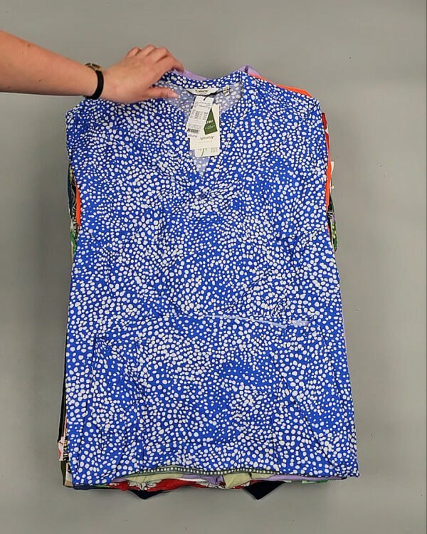 Фотография  698 - B.YOUNG Summer mix 045#15 кг, ЛОТ №8569 оптом в Кызыле и республике Тыва