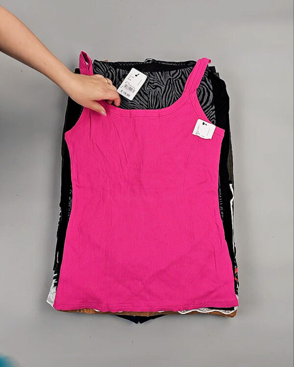 Фотография  769 - CALZEDONIA лето mix#50 шт, ЛОТ №8857 оптом в Кызыле и республике Тыва