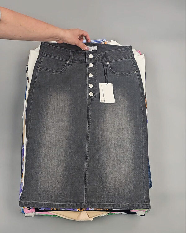 Фотография  718 - B.YOUNG Summer mix 045#17 кг оптом в Кызыле и республике Тыва