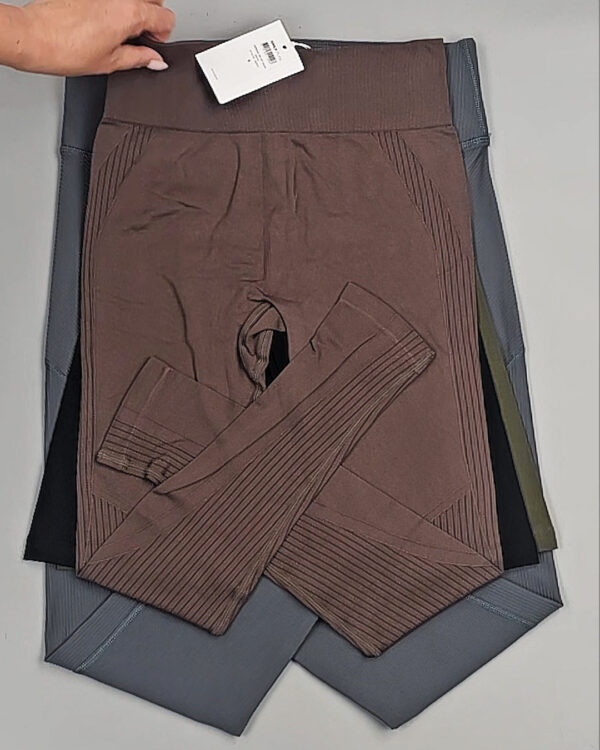 Фотография  241 - Спорт Bestseller 045 B#4 кг, ЛОТ №9038 оптом в Кызыле и республике Тыва