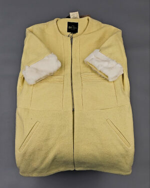 Купить Верхняя одежда Корея 085#15 кг, ЛОТ № СТ-9249 оптом в Кызыле и республике Тыва