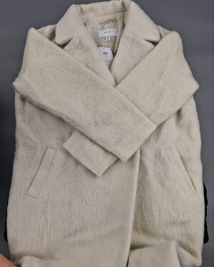 Купить Верхняя одежда VILA#10 кг оптом в Кызыле и республике Тыва