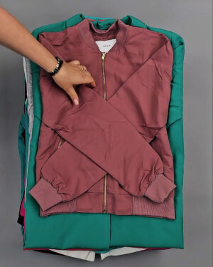 Фотография  443 - Толстовки+Верхняя одежда Bestseller Summer 045 B#7,2 кг, ЛОТ СТ-9323 оптом в Кызыле и республике Тыва