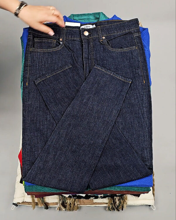 Фотография  193 - B.YOUNG Winter mix 104#15 кг, ЛОТ СТ-9194 оптом в Кызыле и республике Тыва