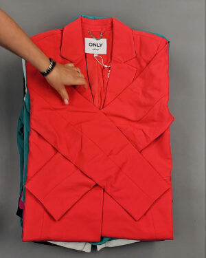 Фотография  660 - Толстовки+Верхняя одежда Bestseller Summer 045 B#7,2 кг, ЛОТ СТ-9323 оптом в Кызыле и республике Тыва