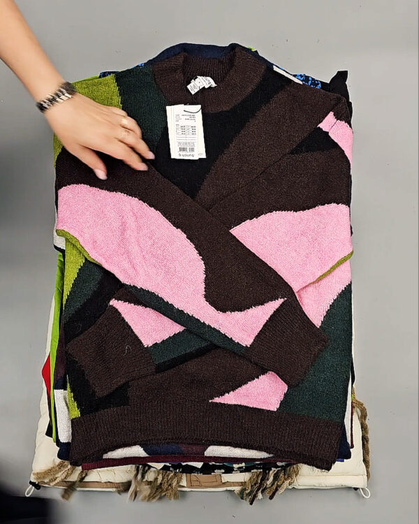 Фотография  901 - B.YOUNG Winter mix 104#15 кг, ЛОТ СТ-9194 оптом в Кызыле и республике Тыва