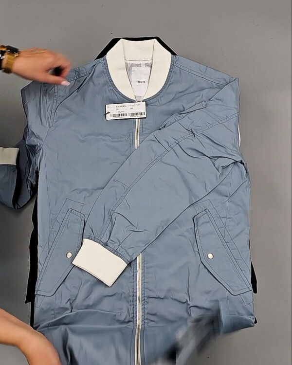 Фотография  751 - Верхняя одежда Корея 085#15 кг, ЛОТ № СТ-9246 оптом в Кызыле и республике Тыва