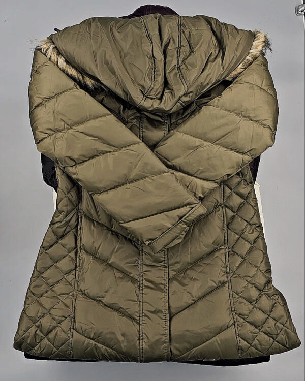 Фотография  267 - Верхняя одежда женская CAN 104#15 кг, ЛОТ СТ-9353 оптом в Кызыле и республике Тыва