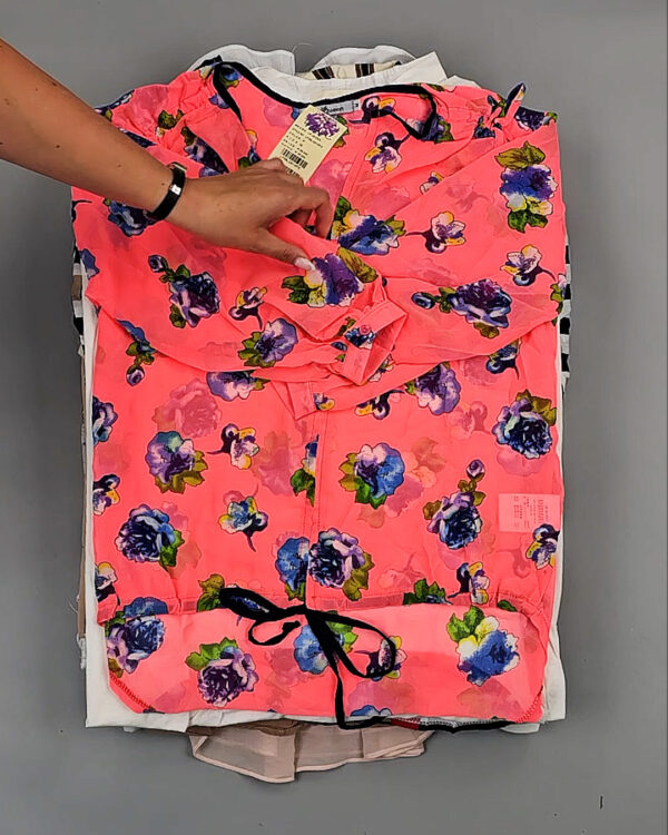 Фотография  391 - Блузки Корея 085#5 кг оптом в Кызыле и республике Тыва