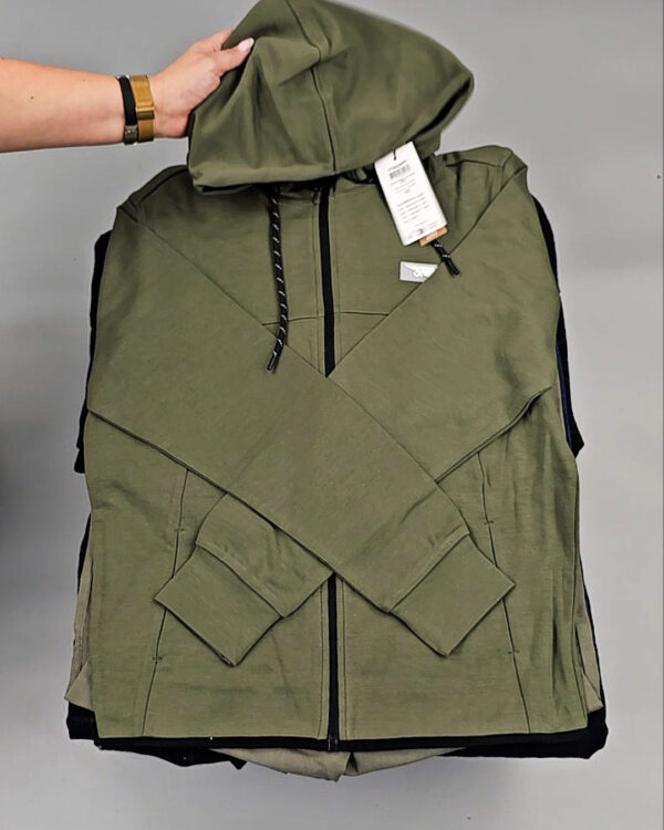 Фотография  858 - JACK JONES Men Winter mix 075#20 кг, ЛОТ № СТ-9266 оптом в Кызыле и республике Тыва