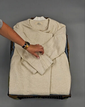 Фотография  550 - Верхняя одежда Корея 085#15 кг оптом в Кызыле и республике Тыва