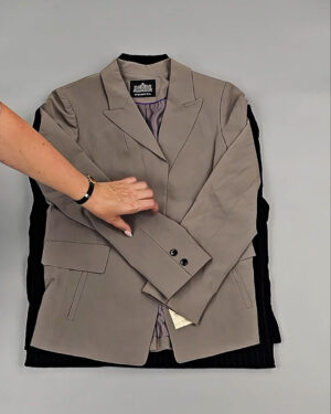 Фотография  198 - Жакеты Корея 085#10 кг, ЛОТ № СТ-9240 оптом в Кызыле и республике Тыва