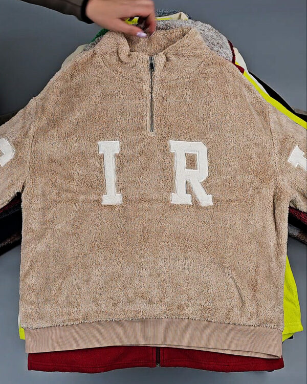 Фотография  110 - Флис#20 кг, ЛОТ № СХ-0176 оптом в Кызыле и республике Тыва