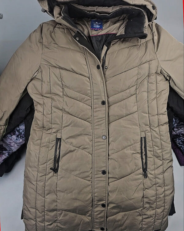 Фотография  305 - Куртки#25 кг, ЛОТ № СХ-0169 оптом в Кызыле и республике Тыва