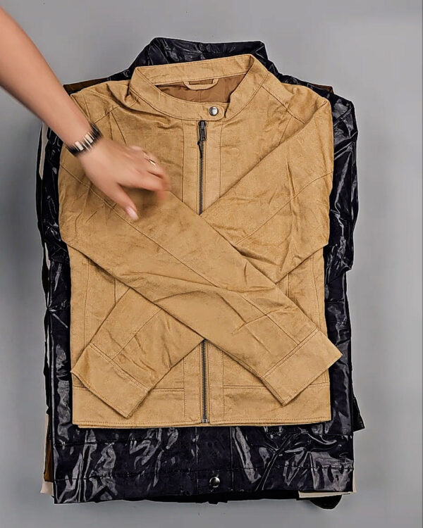 Фотография  902 - Ветровки Bestseller+DK 035#10 кг, ЛОТ СТ-9396 оптом в Кызыле и республике Тыва