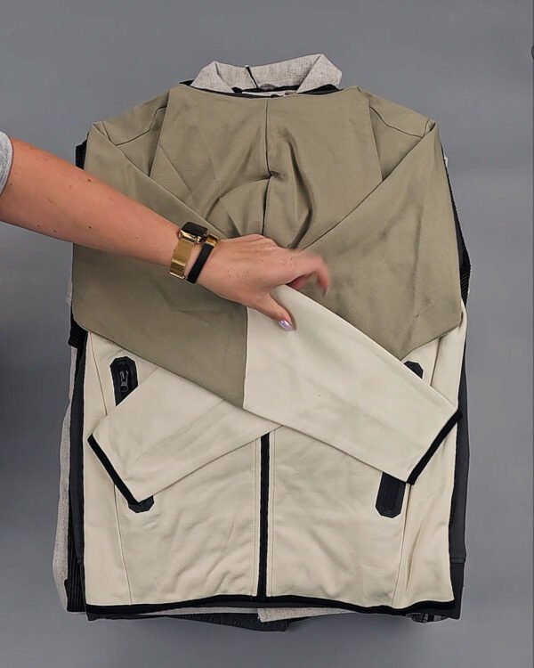 Фотография  437 - JACK JONES Men Winter mix 075#20 кг, ЛОТ № СТ-9446 оптом в Кызыле и республике Тыва