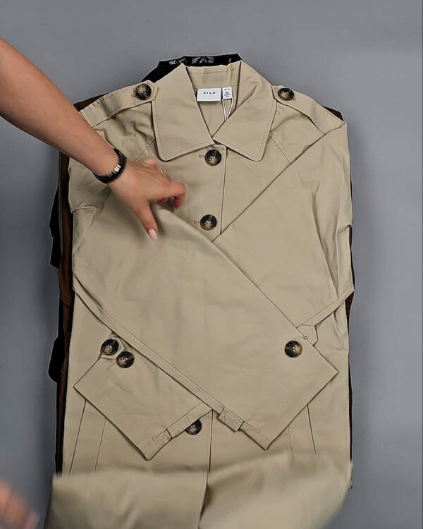 Фотография  647 - Ветровки Bestseller+DK 035#10 кг, ЛОТ СТ-9399 оптом в Кызыле и республике Тыва