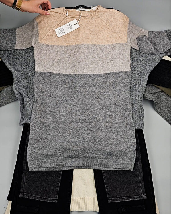 Фотография  207 - Bestseller Winter mix 104#15 кг, ЛОТ № СТ-9526 оптом в Кызыле и республике Тыва