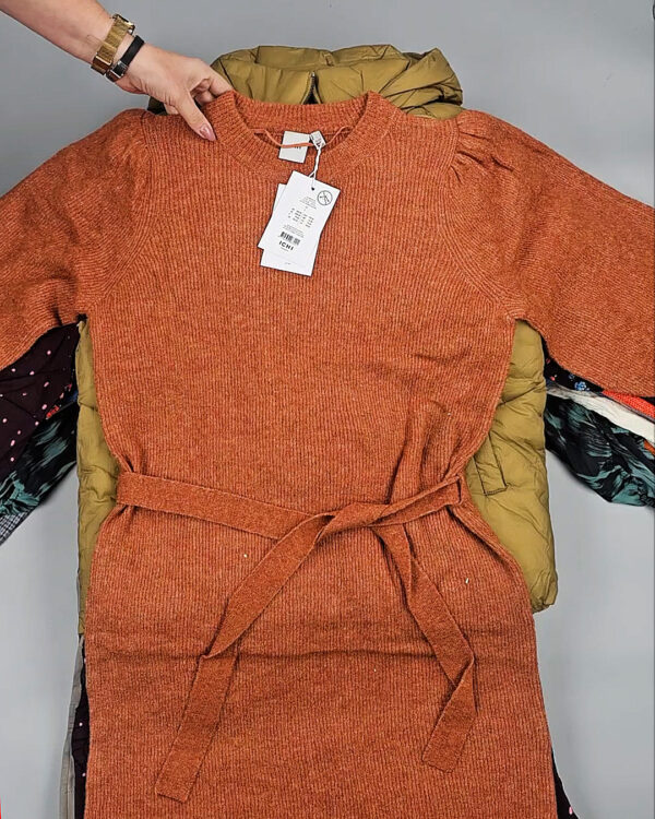 Фотография  601 - ICHI Winter mix 104#15 кг, ЛОТ СТ-9592 оптом в Кызыле и республике Тыва