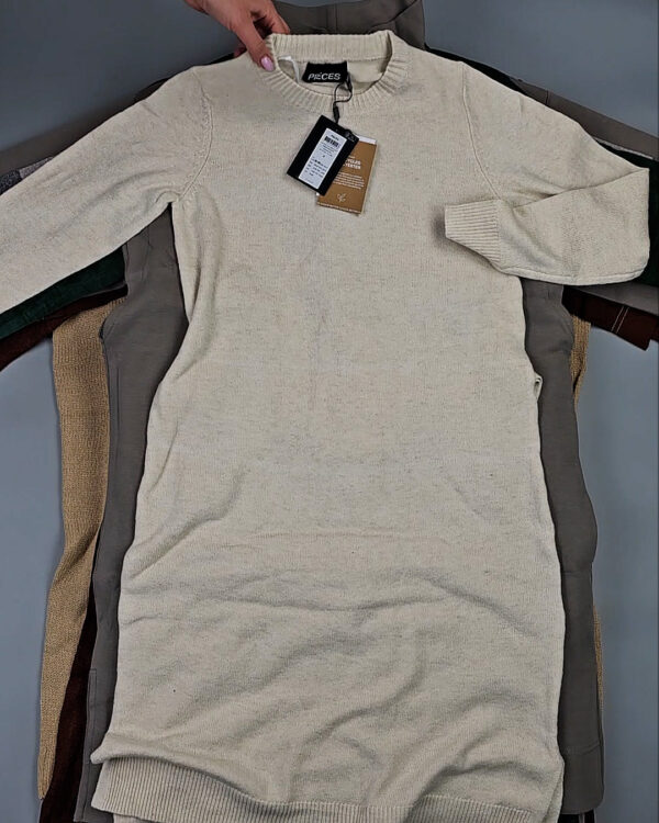 Фотография  183 - Платья Bestseller+DK Winter 035#7 кг, ЛОТ СТ-9916 оптом в Кызыле и республике Тыва