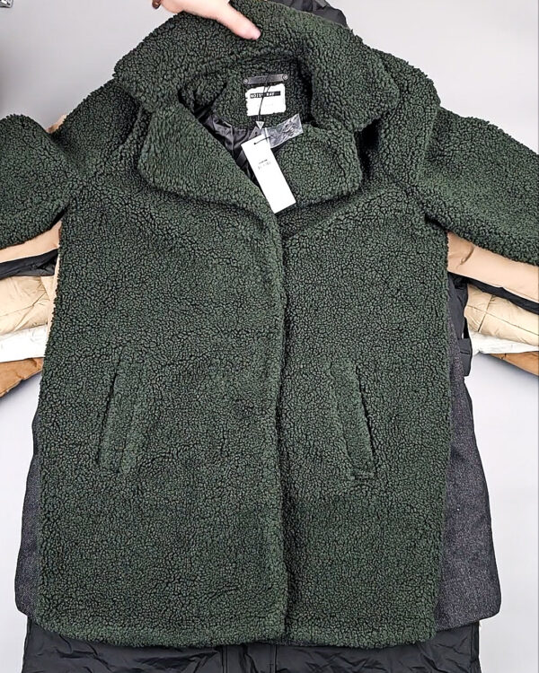 Фотография  903 - Верхняя одежда BESTSELLER Дания#11,35 кг, ЛОТ СТ-9706 оптом в Кызыле и республике Тыва