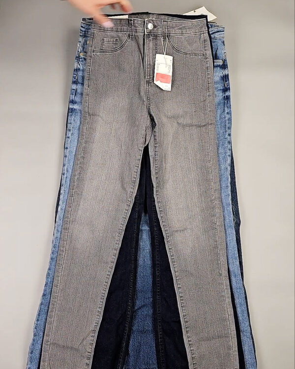 Фотография  768 - Джинсы C&A ж/м#10 кг, ЛОТ СТ-9865 оптом в Кызыле и республике Тыва