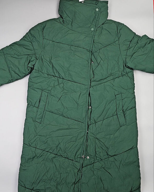 Фотография  680 - Куртки BESTSELLER зима 045#10 кг, ЛОТ СТ-9835 оптом в Кызыле и республике Тыва