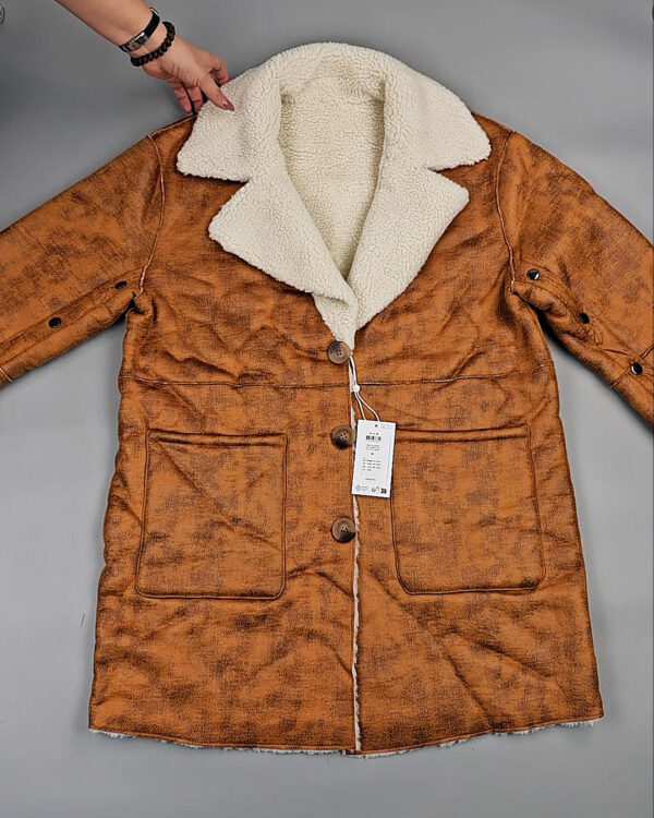 Фотография  438 - Верхняя одежда VILA 104#10 кг оптом в Кызыле и республике Тыва