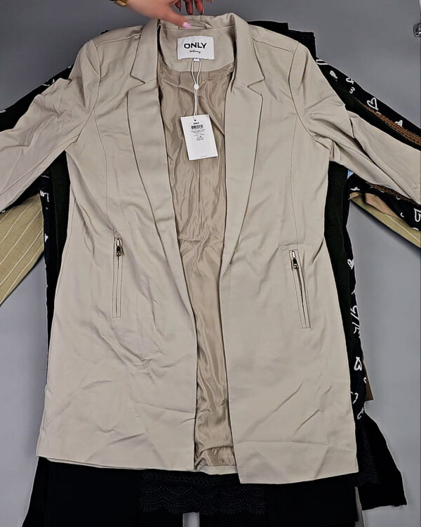 Фотография  294 - ONLY Winter mix 104#15 кг, ЛОТ СТ-9948 оптом в Кызыле и республике Тыва