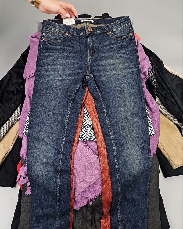 Фотография  781 - Женский микс зима (Winter mix)#20 кг, ЛОТ СХ-0206 оптом в Кызыле и республике Тыва