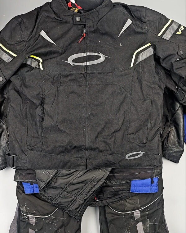 Фотография  742 - МОТО одежда mix БМ#20 кг, ЛОТ СХ-0278 оптом в Кызыле и республике Тыва