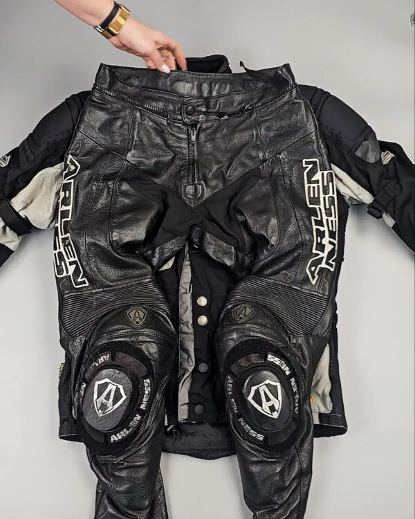 Фотография  754 - МОТО одежда mix БМ#19,4 кг, ЛОТ СХ-0277 оптом в Кызыле и республике Тыва