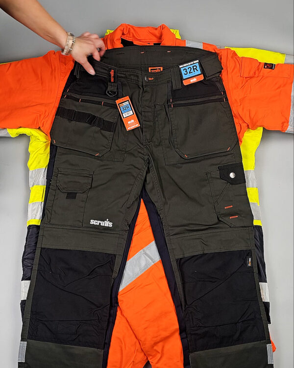 Фотография  366 - Рабочая одежда mix БМ#25 кг, ЛОТ СХ-0266 оптом в Кызыле и республике Тыва